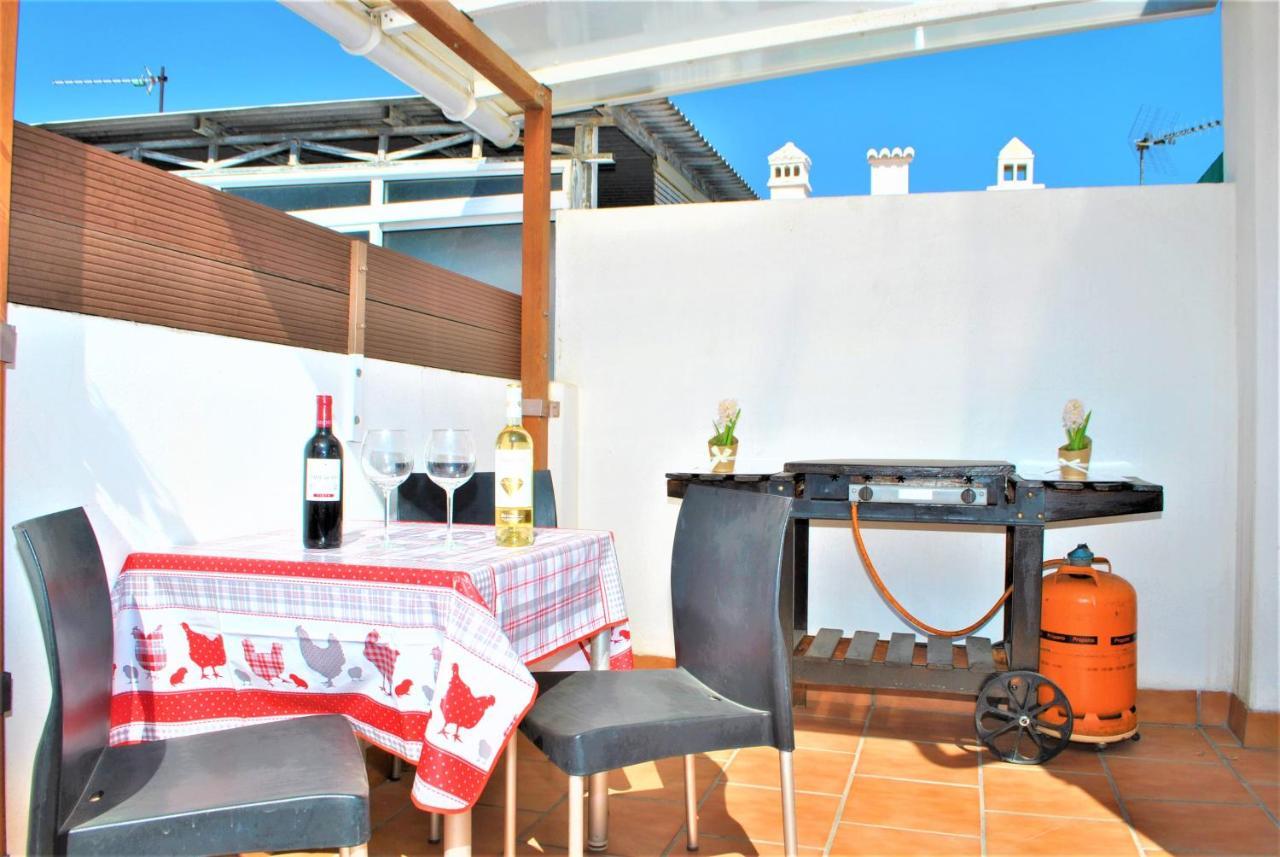 Apartamento Veronica H Málaga Exterior foto