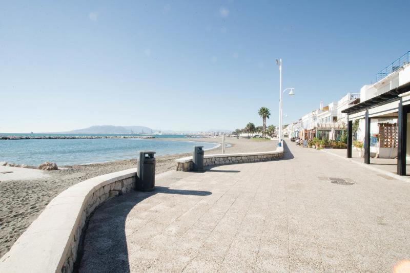 Apartamento Veronica H Málaga Exterior foto